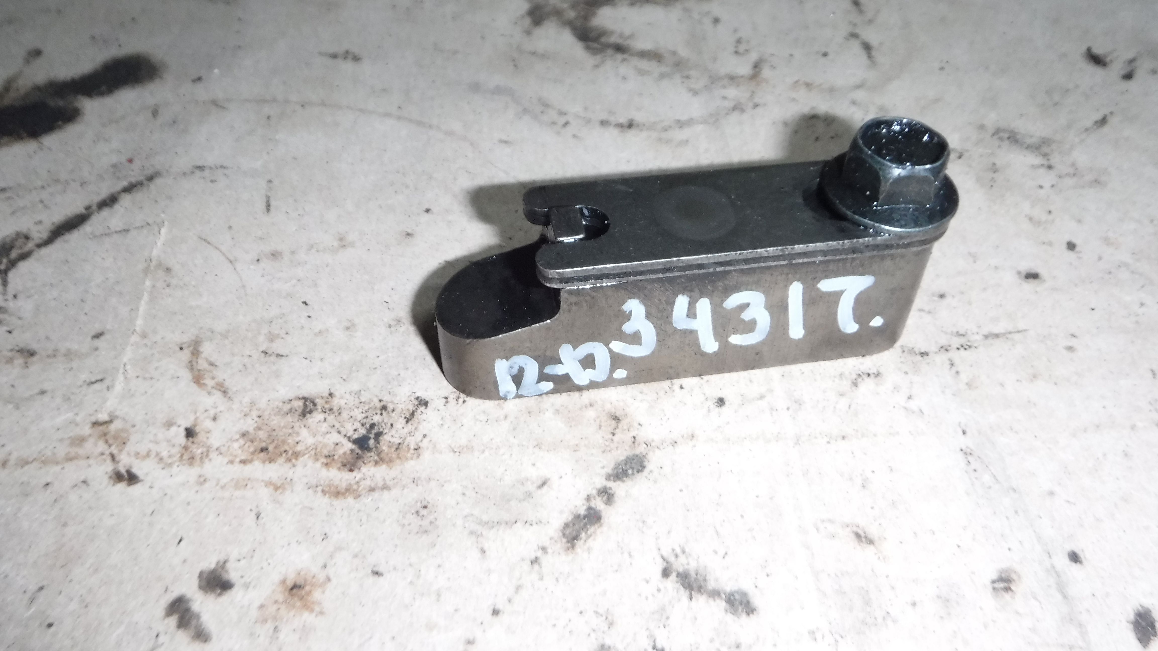 Коромысло клапана планка 20509561 Renault Magnum DXI12 2005